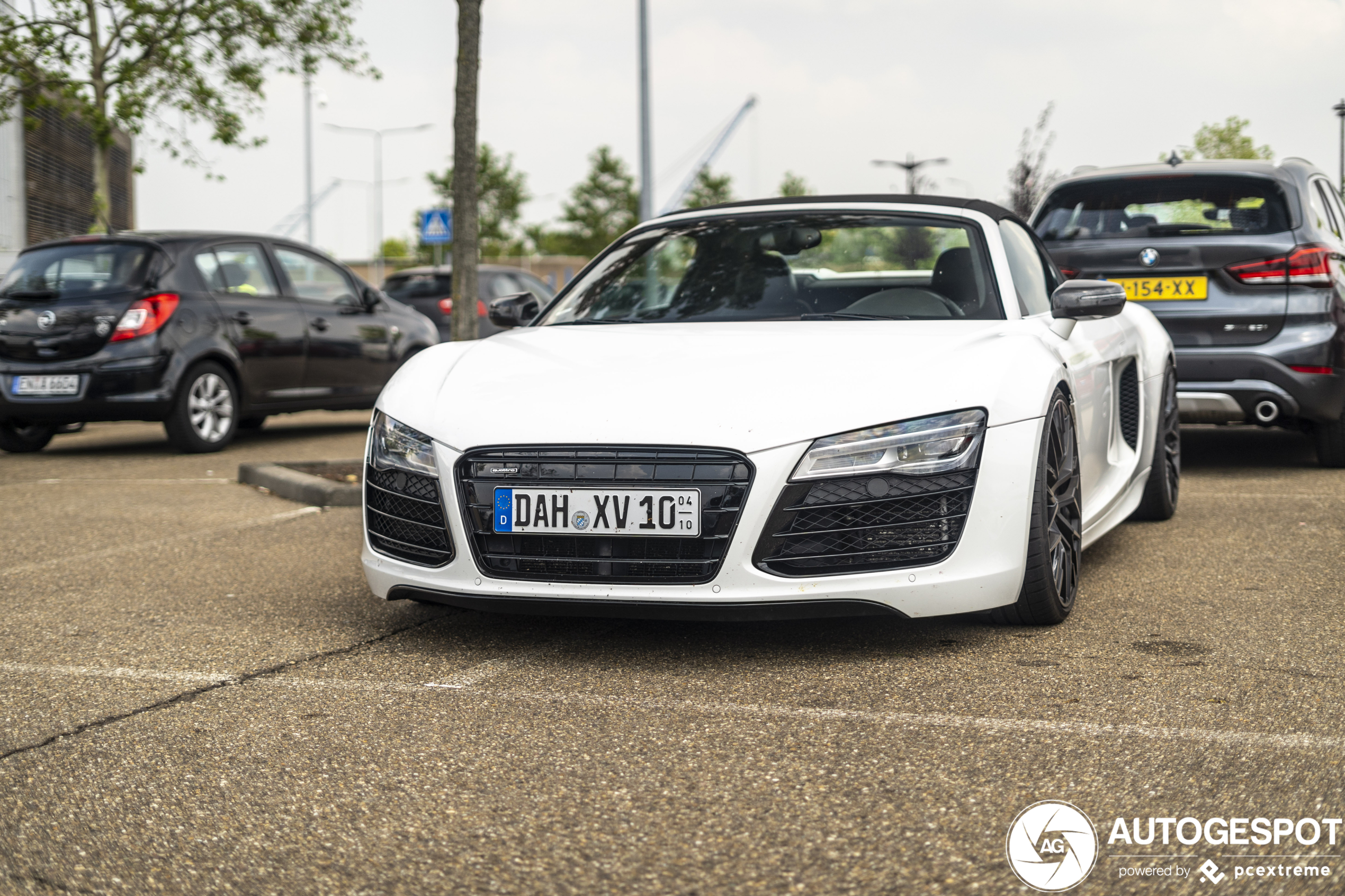 Audi R8 V10 Spyder 2013