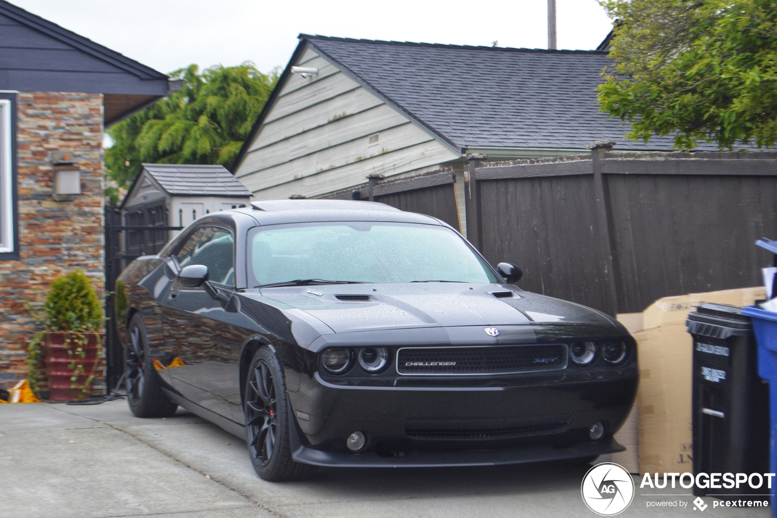 Dodge Challenger SRT-8