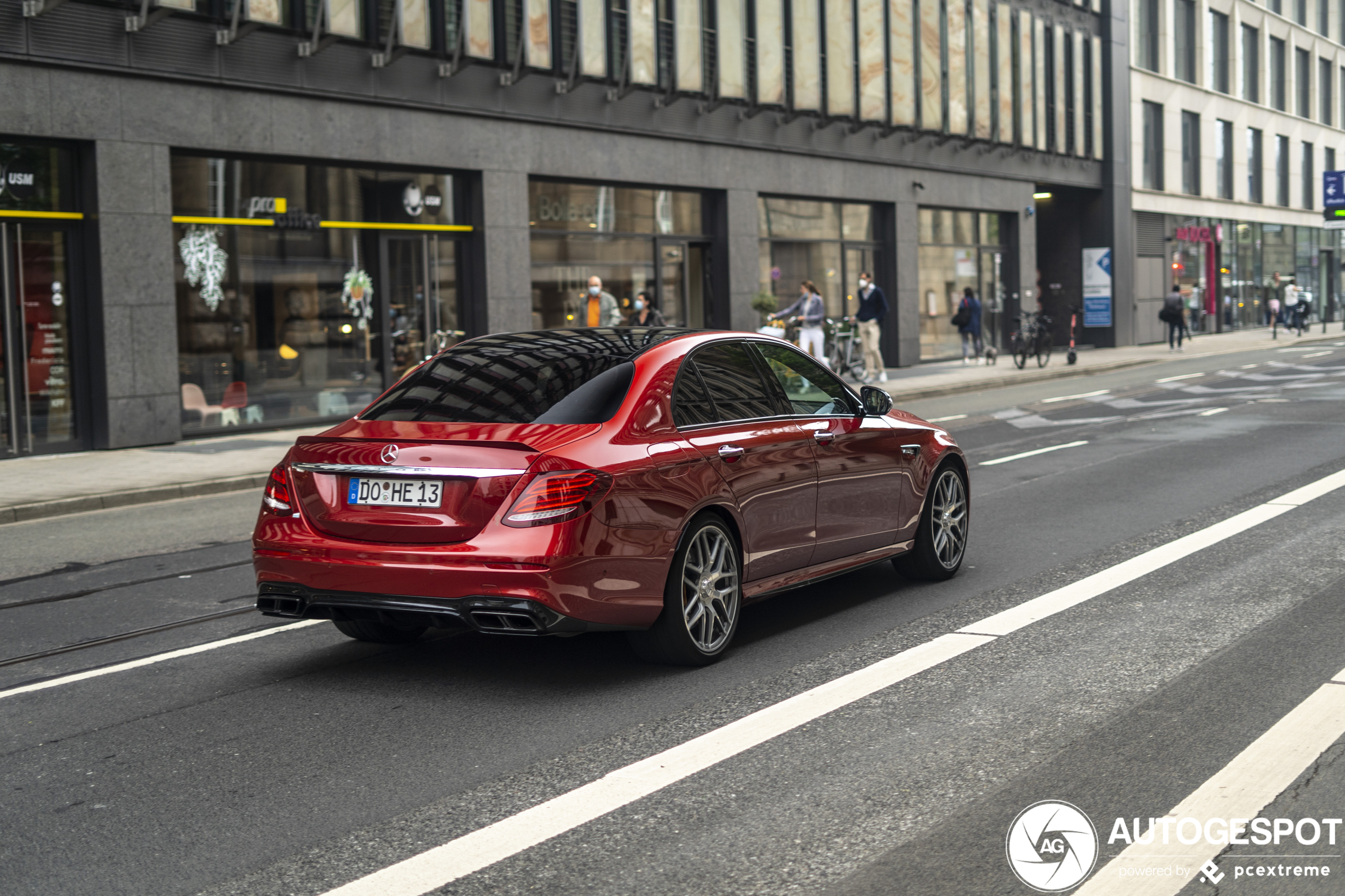 Mercedes-AMG E 63 S W213