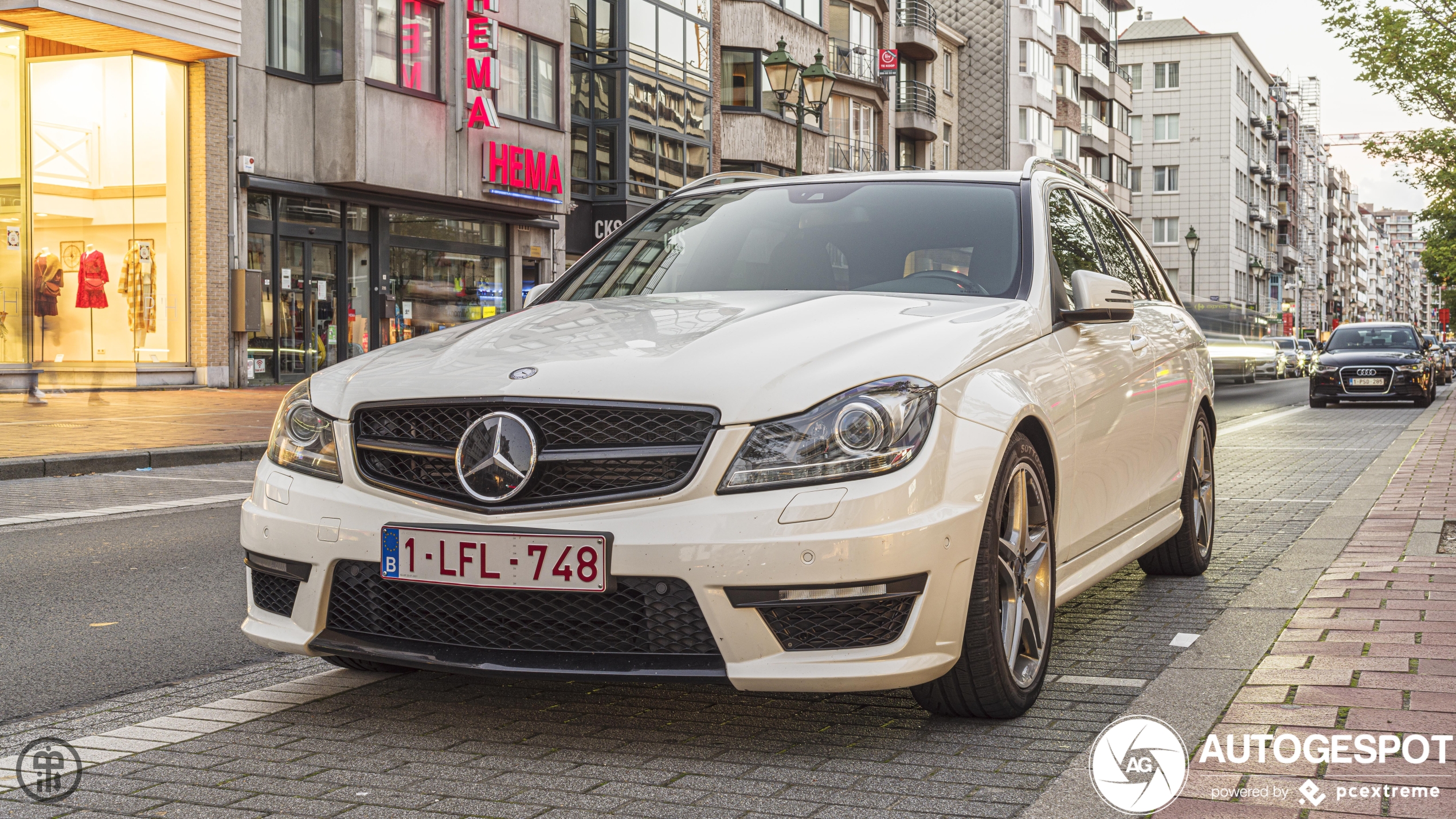 Mercedes-Benz C 63 AMG Estate 2012