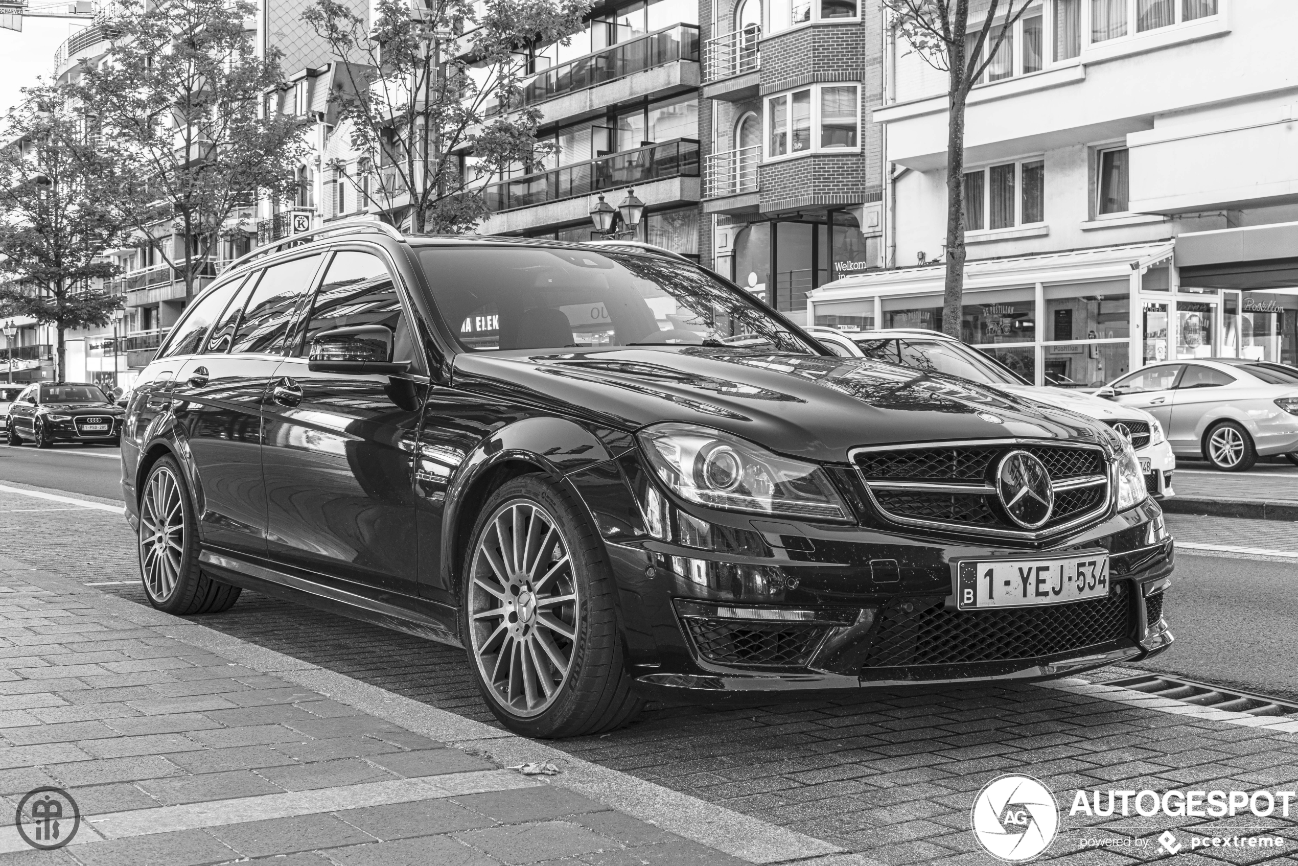 Mercedes-Benz C 63 AMG Estate 2012