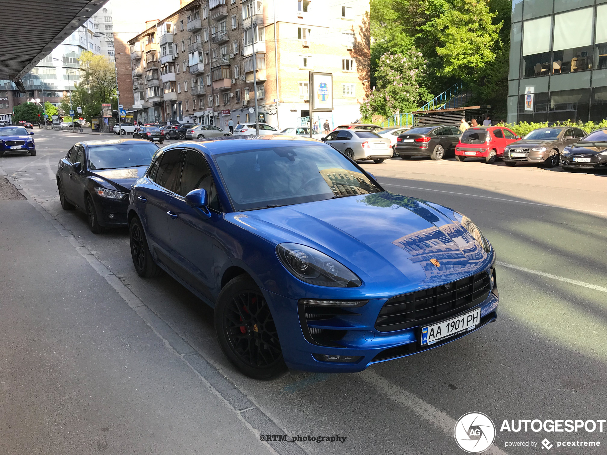 Porsche 95B Macan GTS