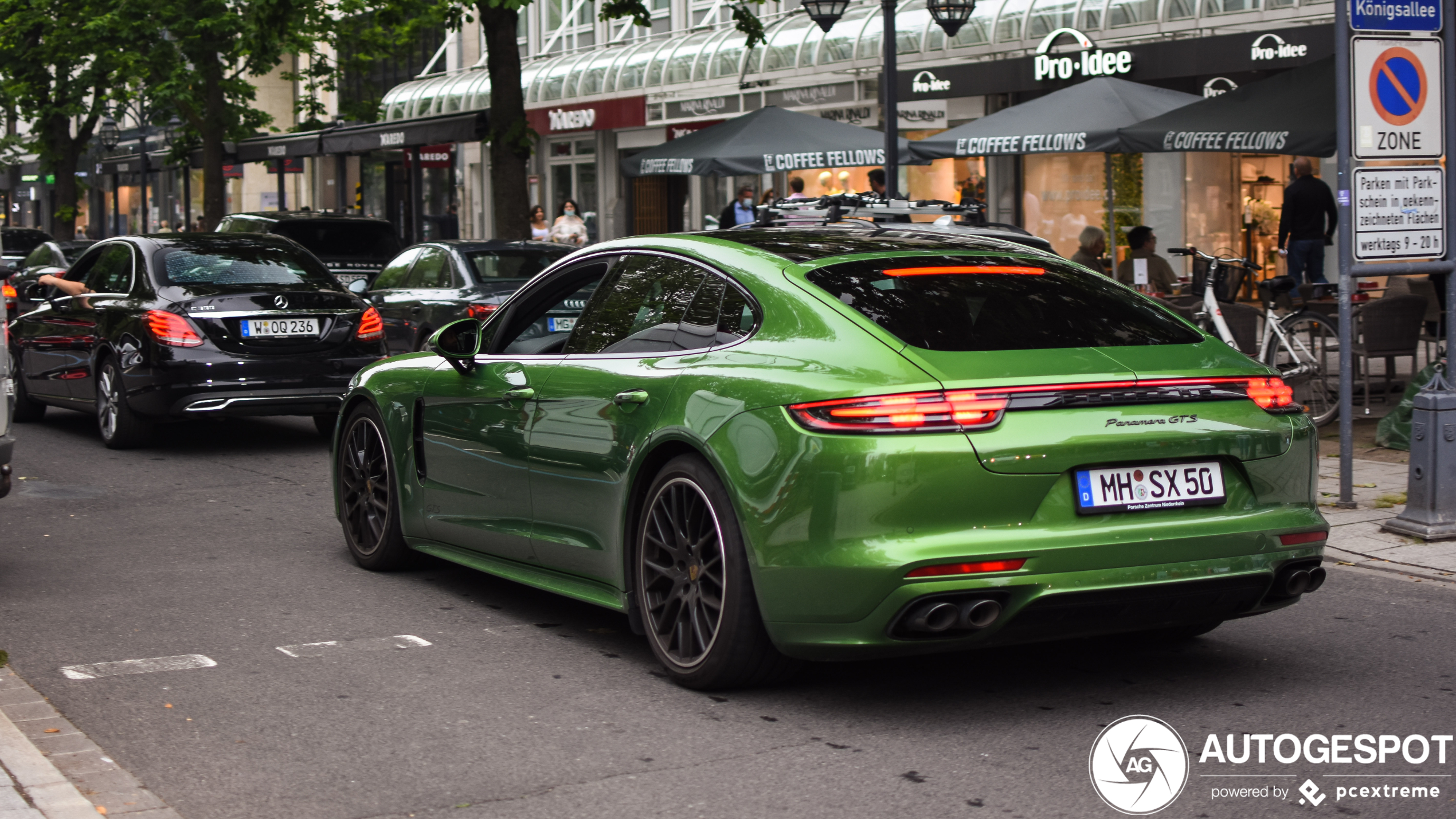 Porsche 971 Panamera GTS MkI