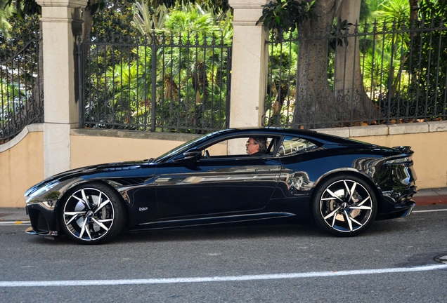 Aston Martin DBS Superleggera