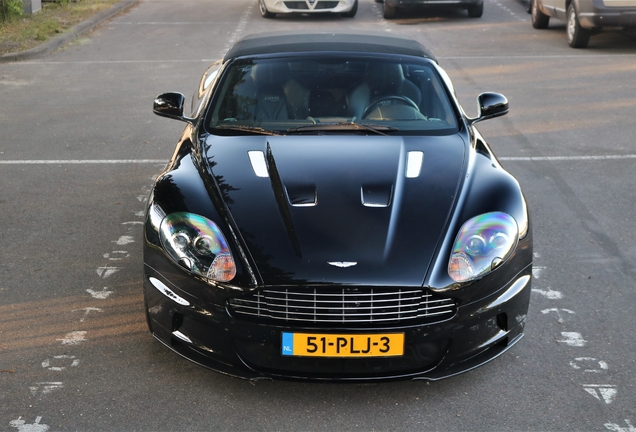 Aston Martin DBS Volante