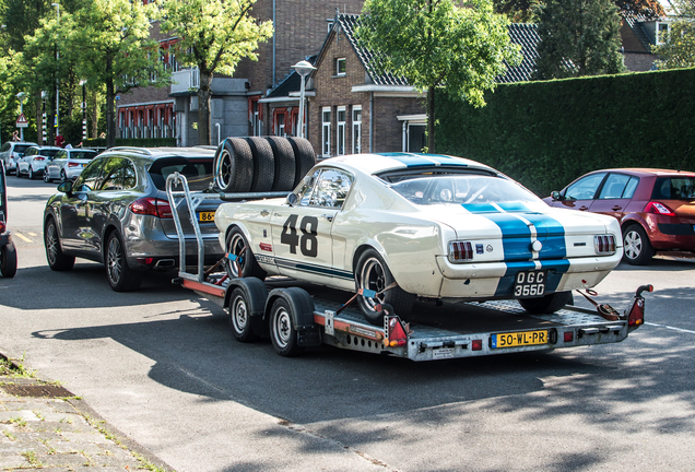 Ford Mustang Shelby G.T. 350