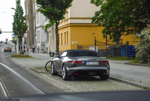 Jaguar F-TYPE S AWD Convertible