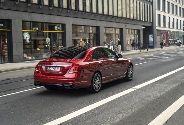 Mercedes-AMG E 63 S W213