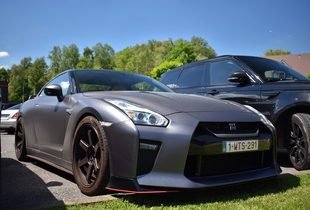 Nissan GT-R 2017