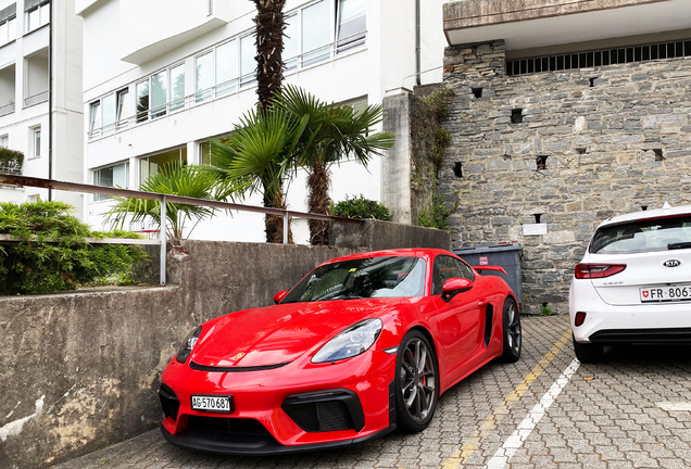 Porsche 718 Cayman GT4