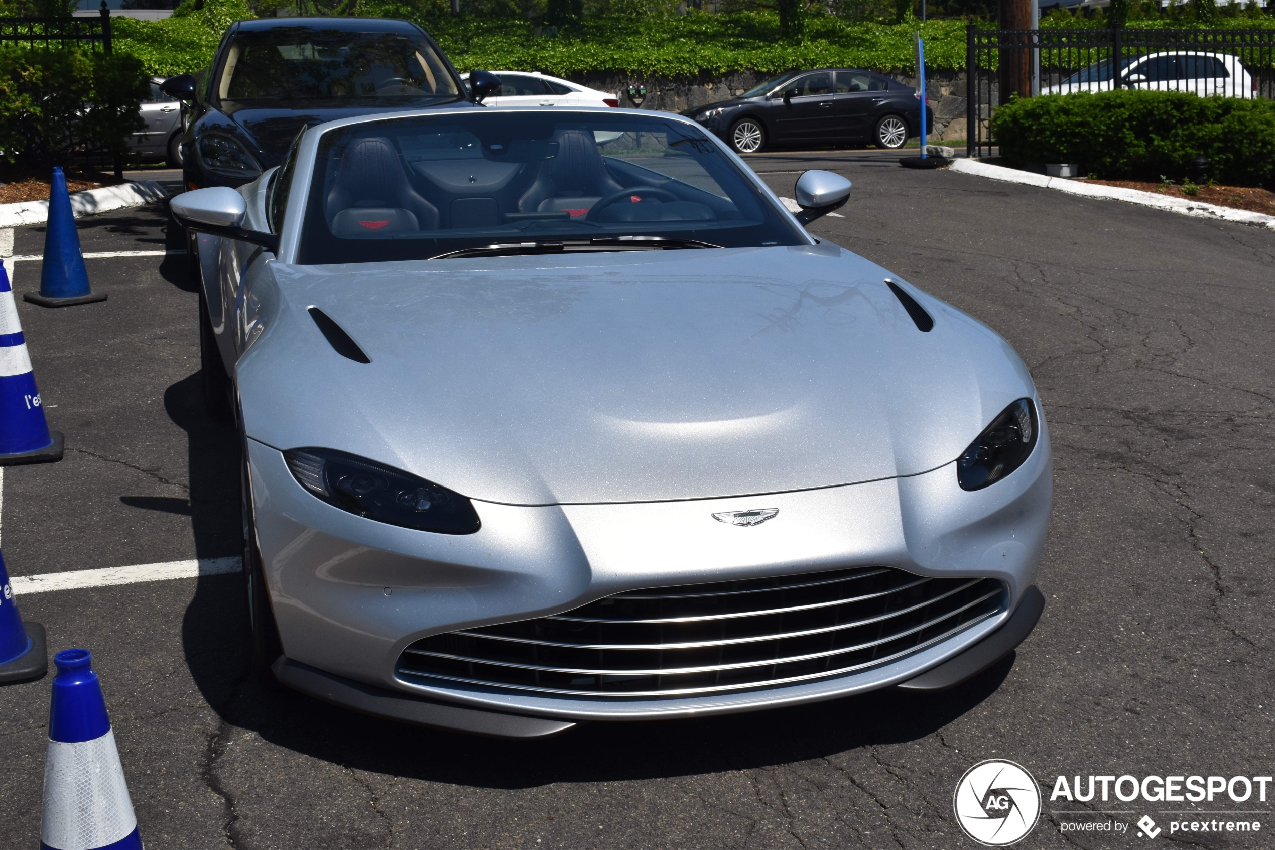 Aston Martin V8 Vantage Roadster 2020