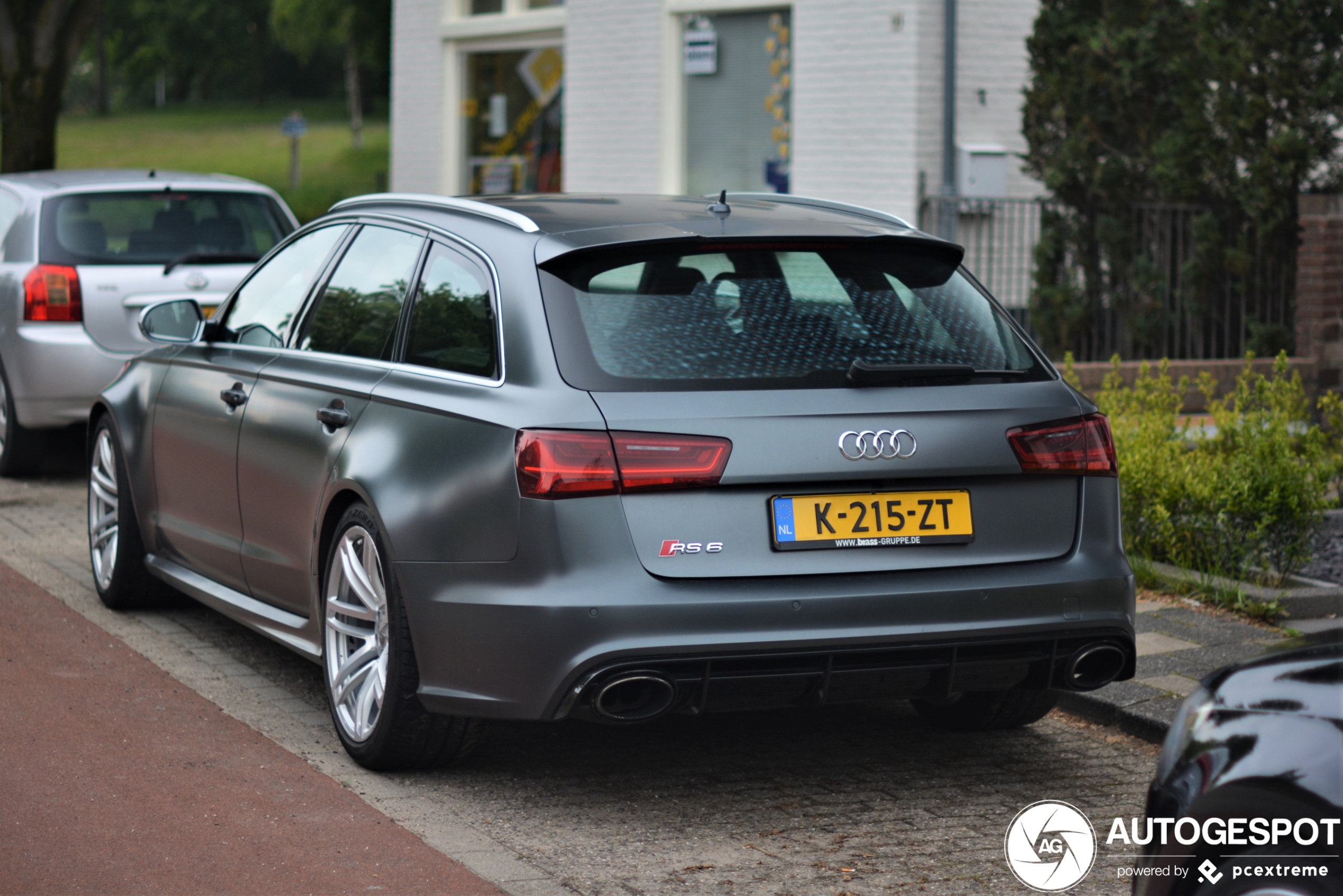 Audi RS6 Avant C7 2015