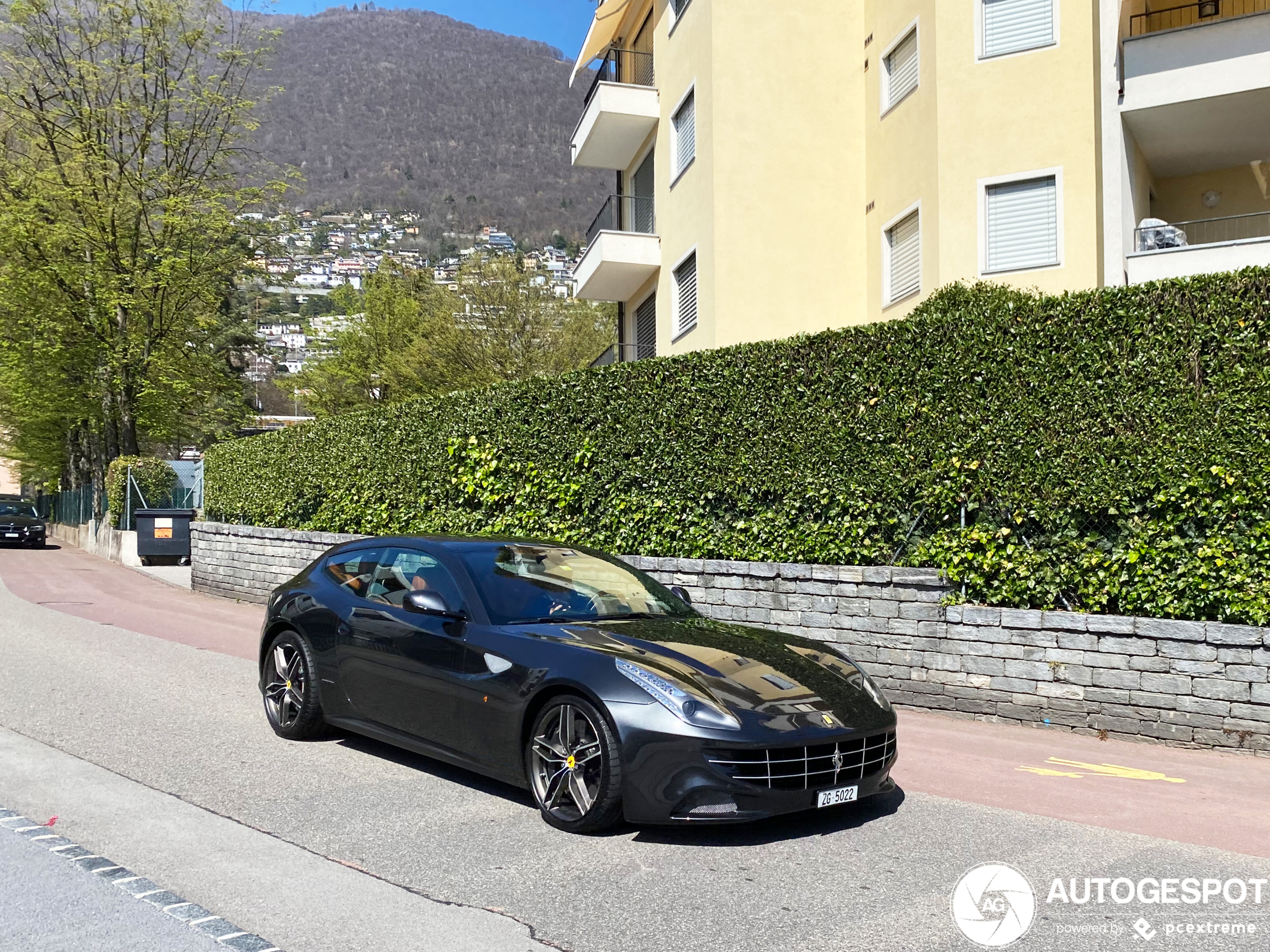 Ferrari FF