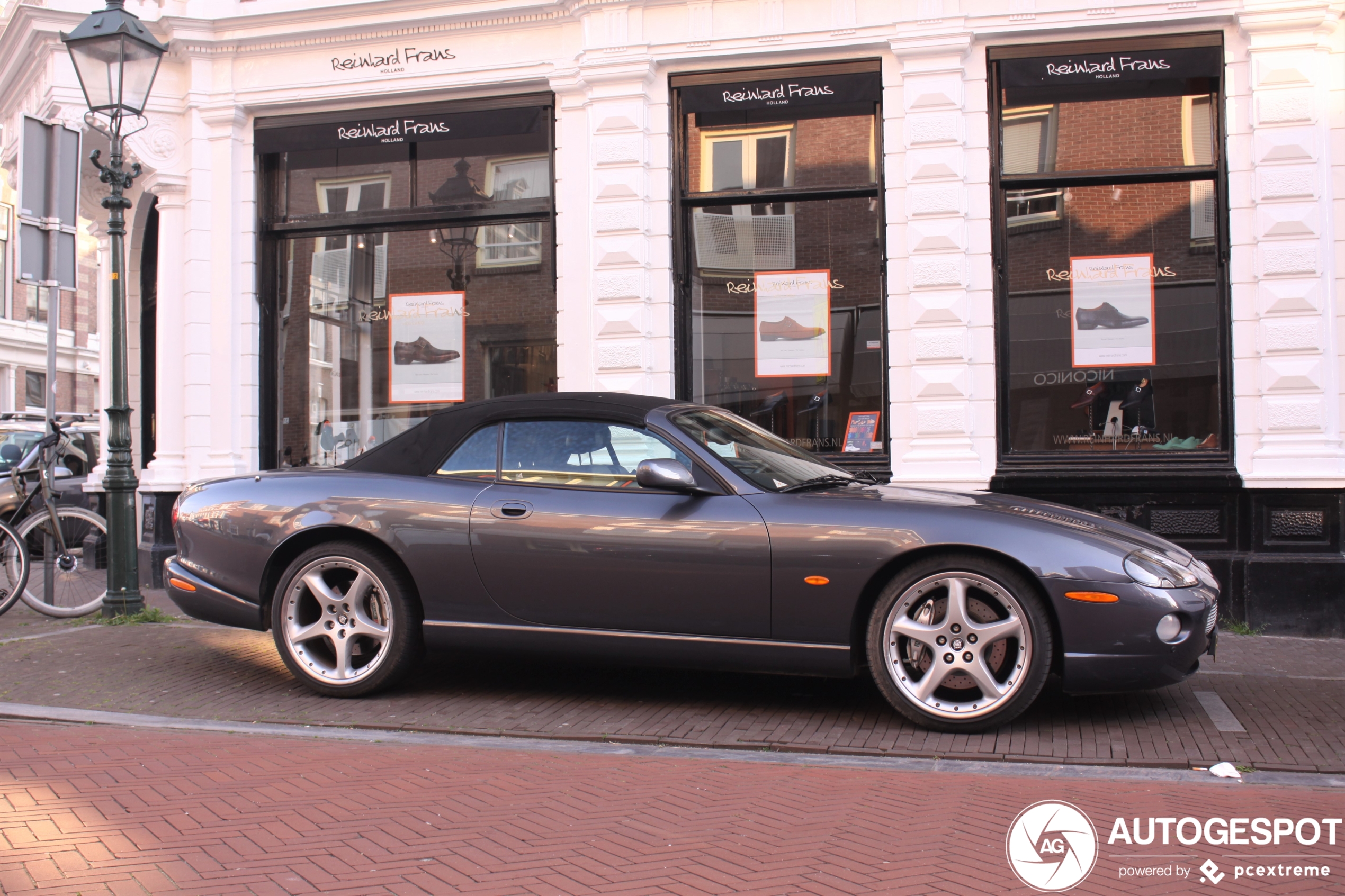 Jaguar XKR Convertible