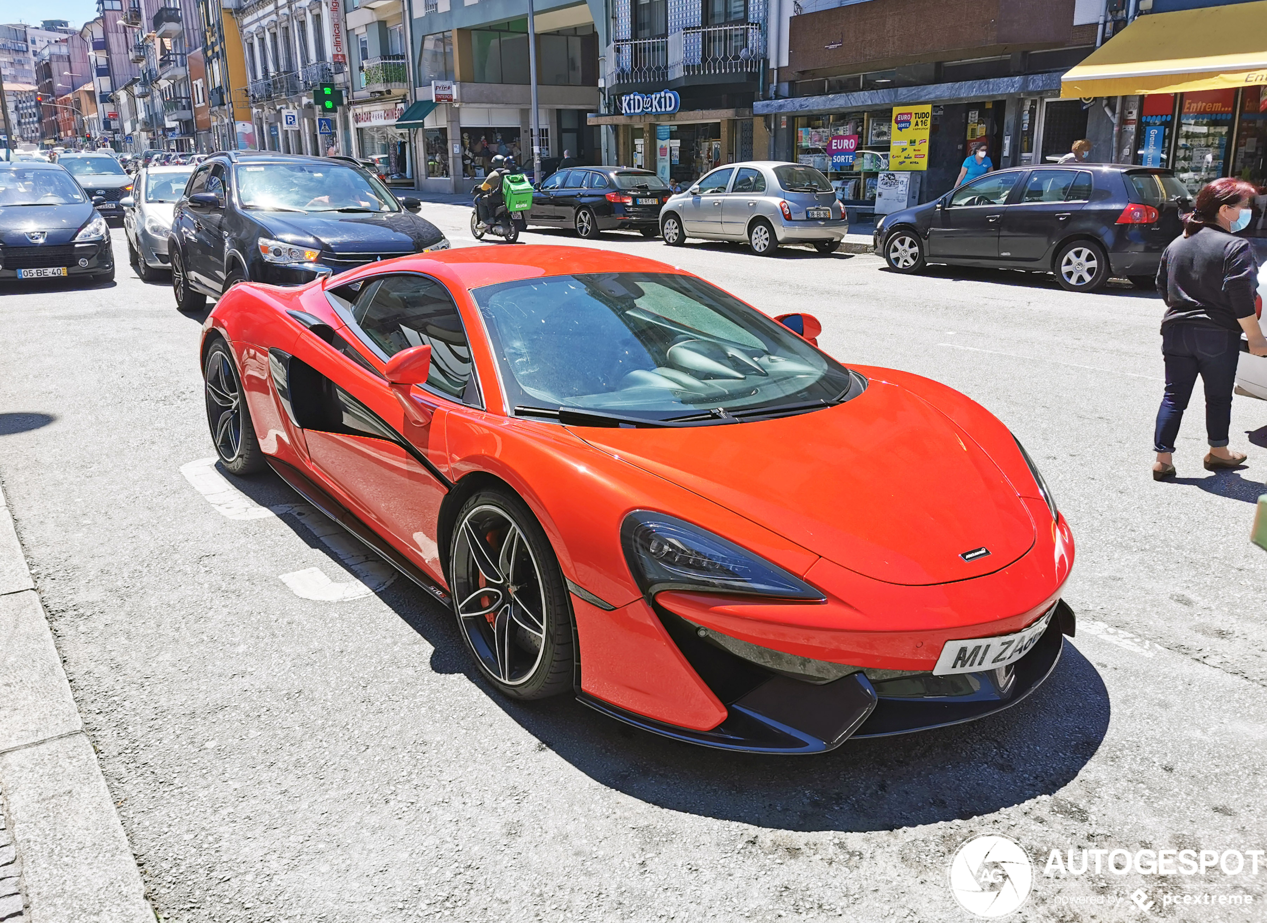 McLaren 570S