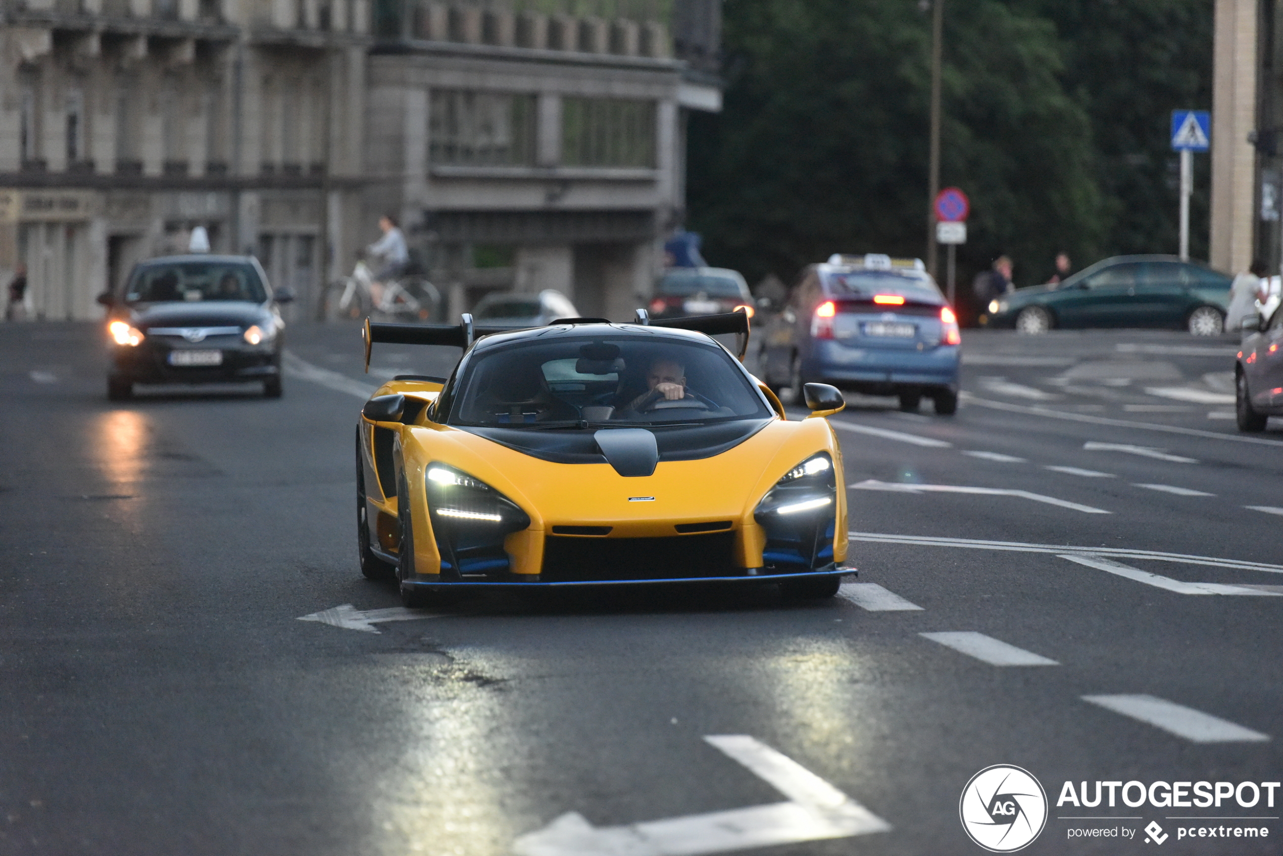 McLaren Senna