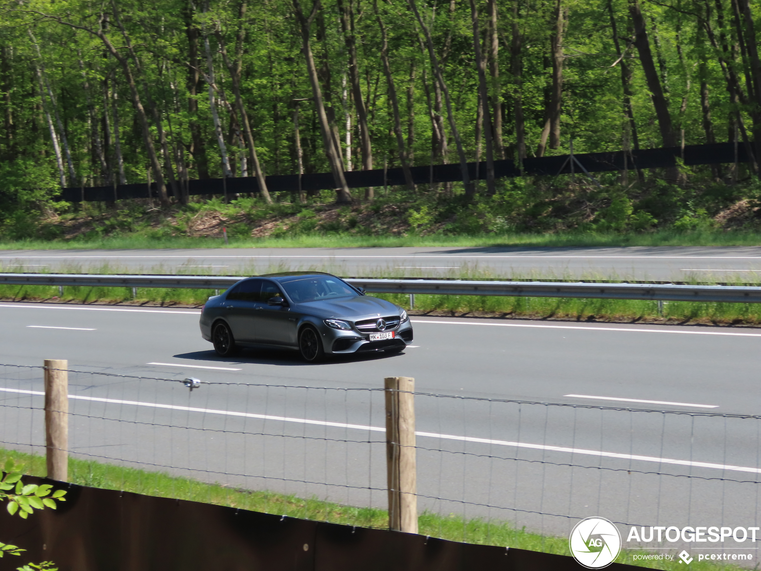 Mercedes-AMG E 63 S W213