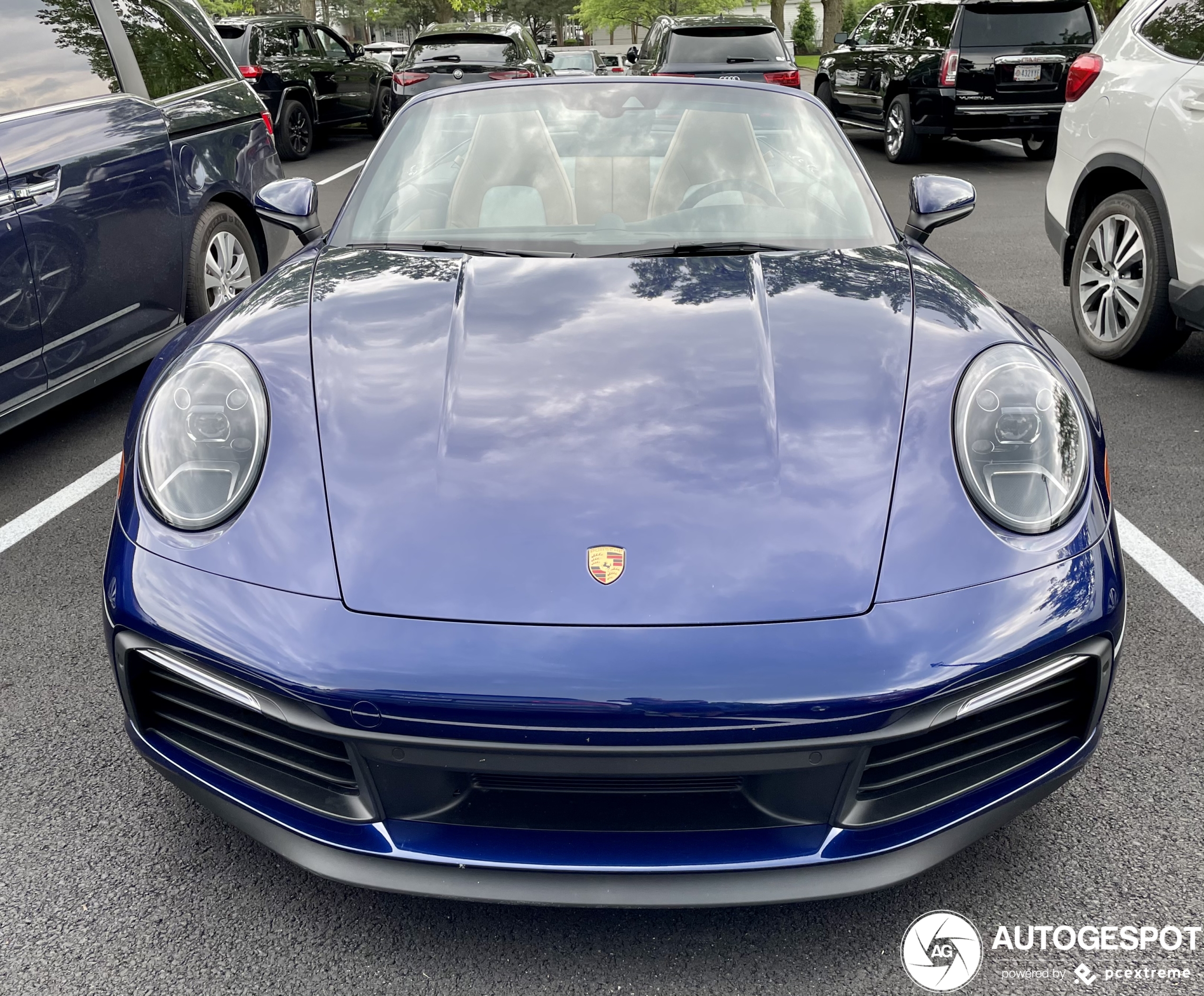 Porsche 992 Carrera 4S Cabriolet