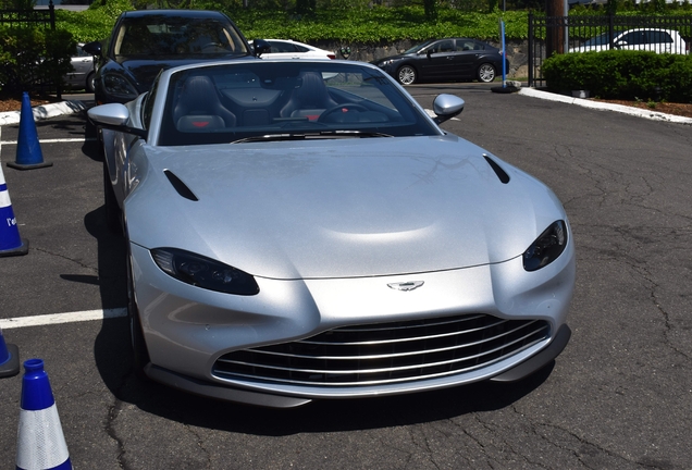 Aston Martin V8 Vantage Roadster 2020