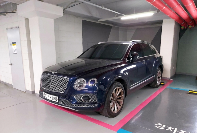 Bentley Bentayga V8