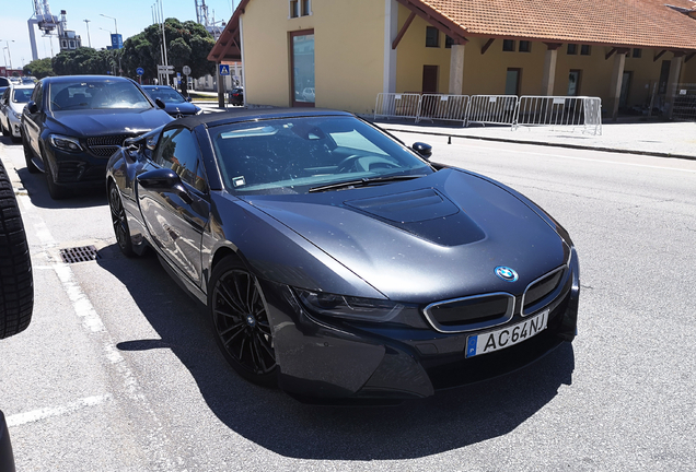 BMW i8 Roadster