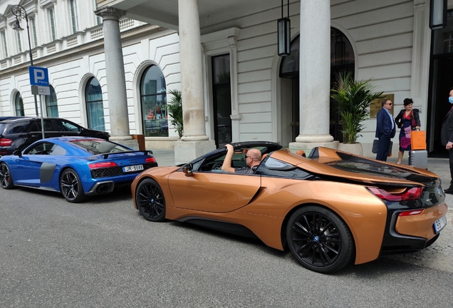 BMW i8 Roadster