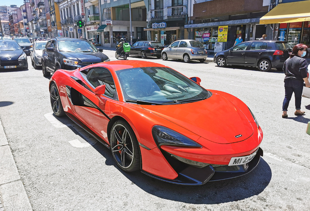 McLaren 570S