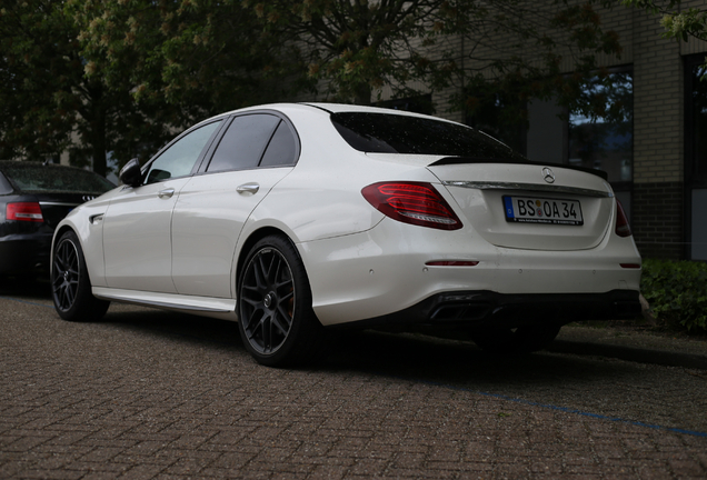 Mercedes-AMG E 63 S W213