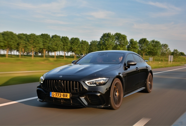 Mercedes-AMG GT 63 S X290