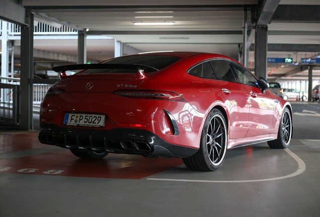 Mercedes-AMG GT 63 S X290