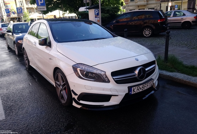 Mercedes-Benz A 45 AMG