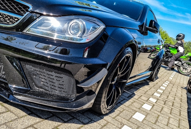 Mercedes-Benz C 63 AMG Coupé Black Series