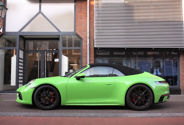 Porsche 992 Carrera S Cabriolet