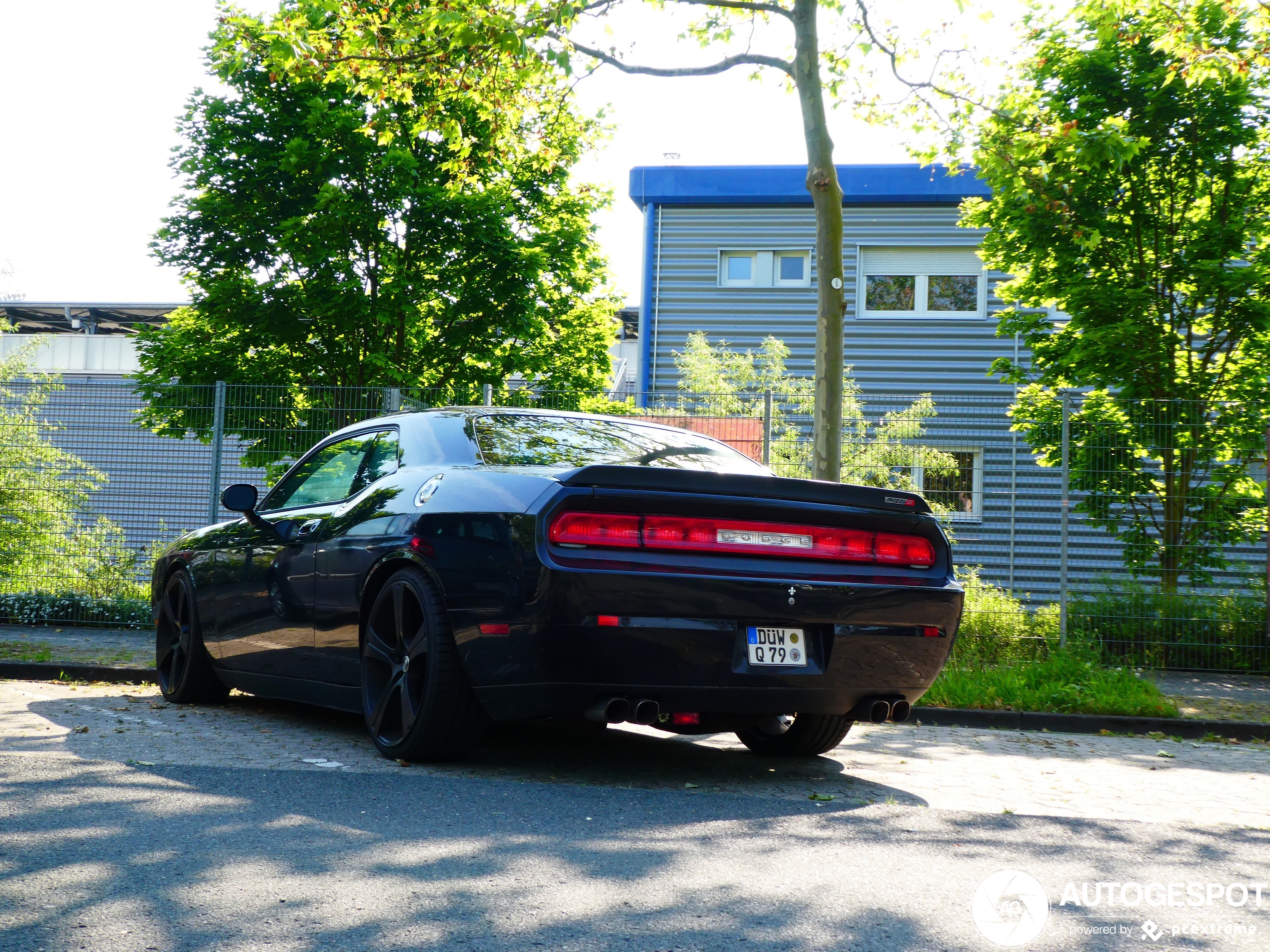 Dodge Challenger SRT-8