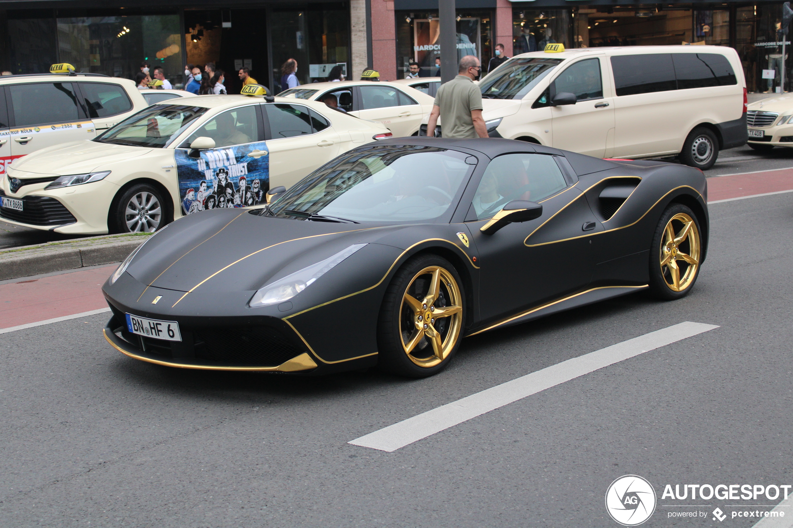 Ferrari 488 Spider