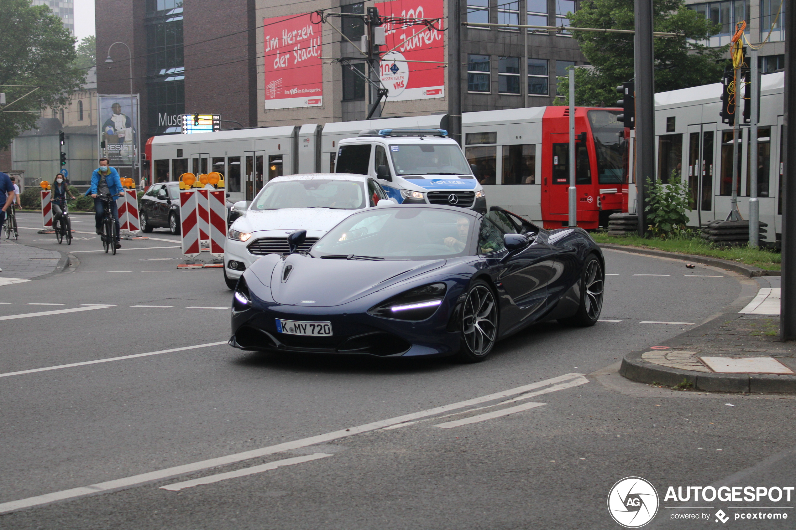 McLaren 720S Spider