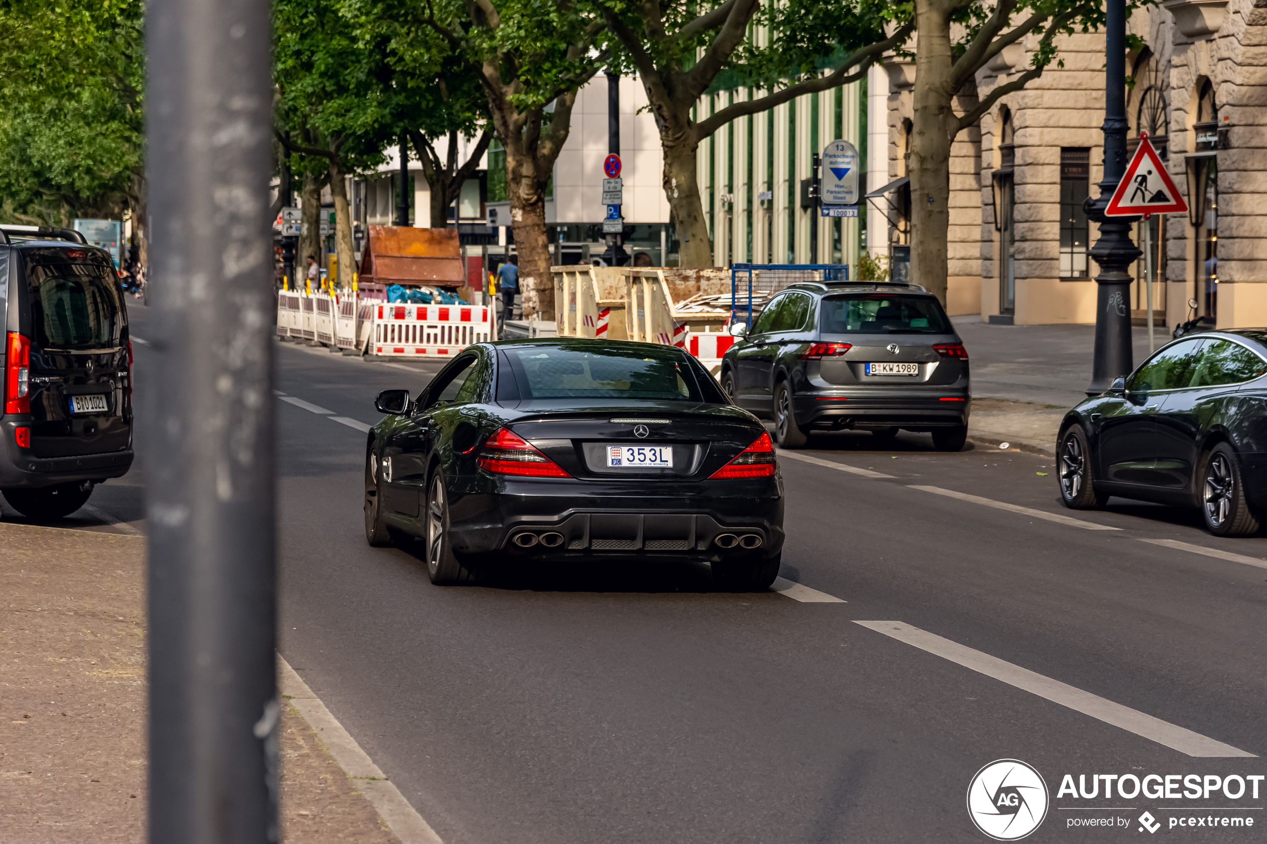 Mercedes-Benz SL 63 AMG