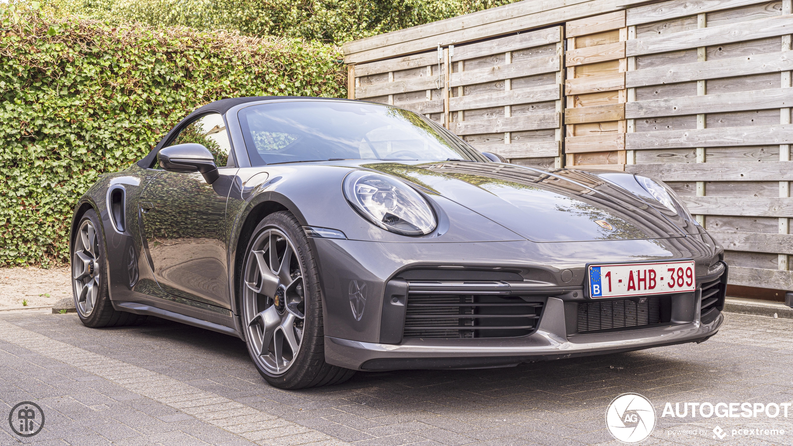 Porsche 992 Turbo S Cabriolet