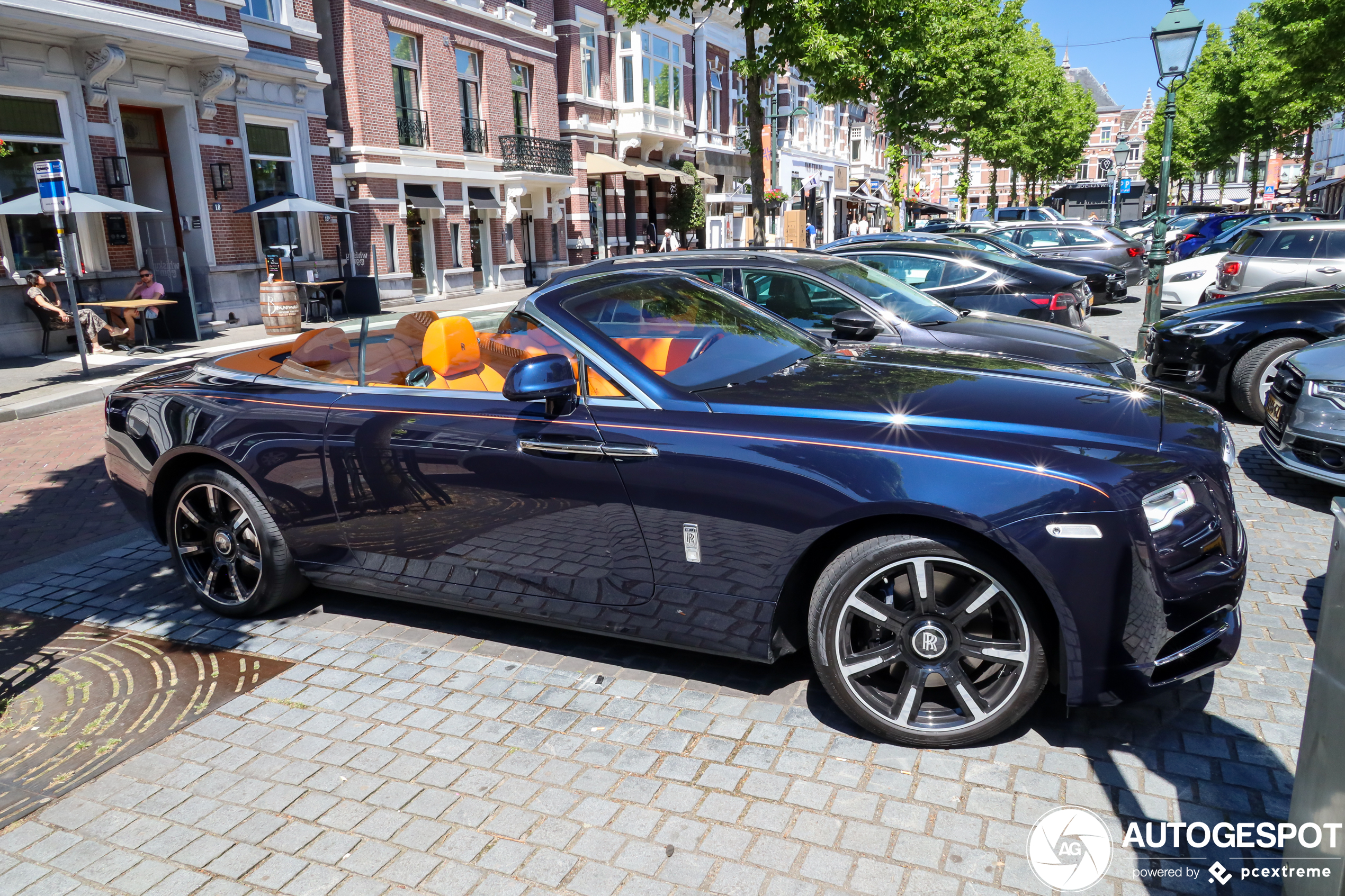 Rolls-Royce Dawn