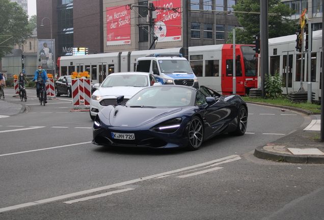 McLaren 720S Spider