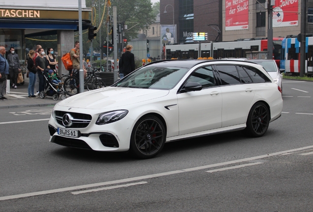 Mercedes-AMG E 63 Estate S213