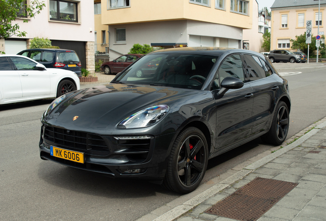 Porsche 95B Macan GTS