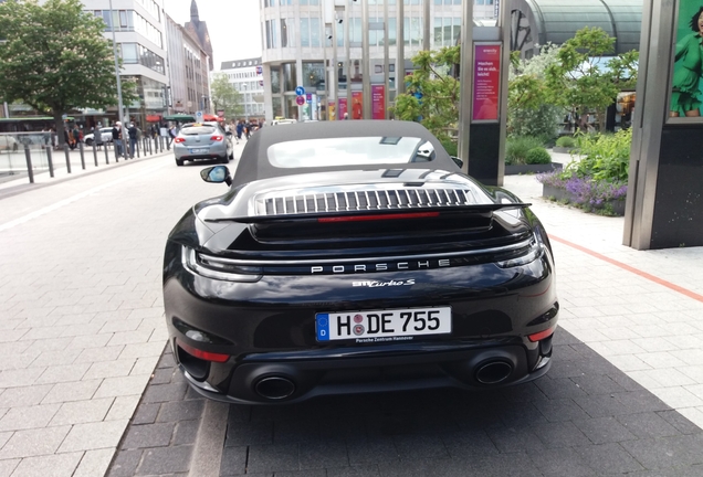 Porsche 992 Turbo S Cabriolet