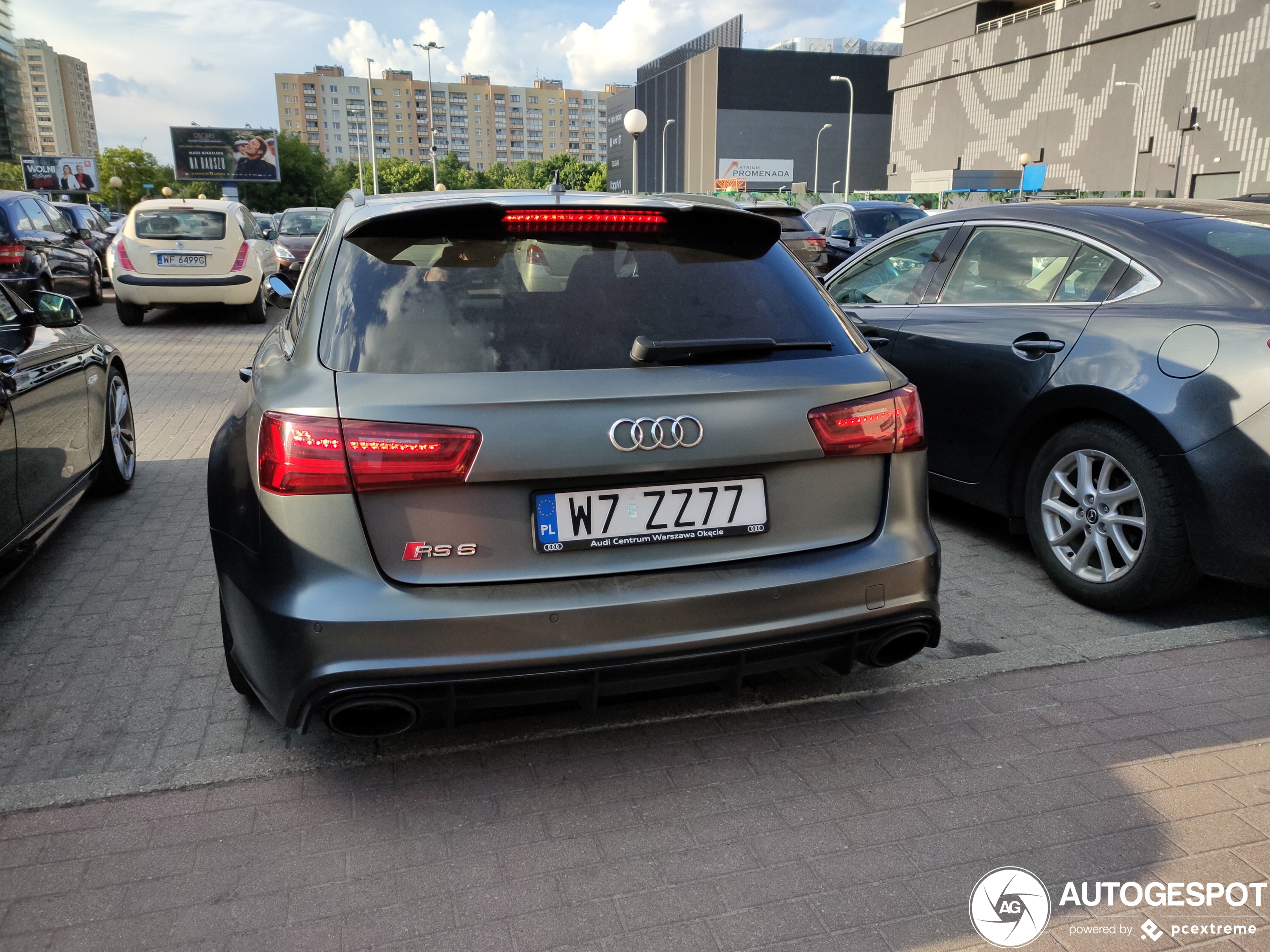 Audi RS6 Avant C7 2015