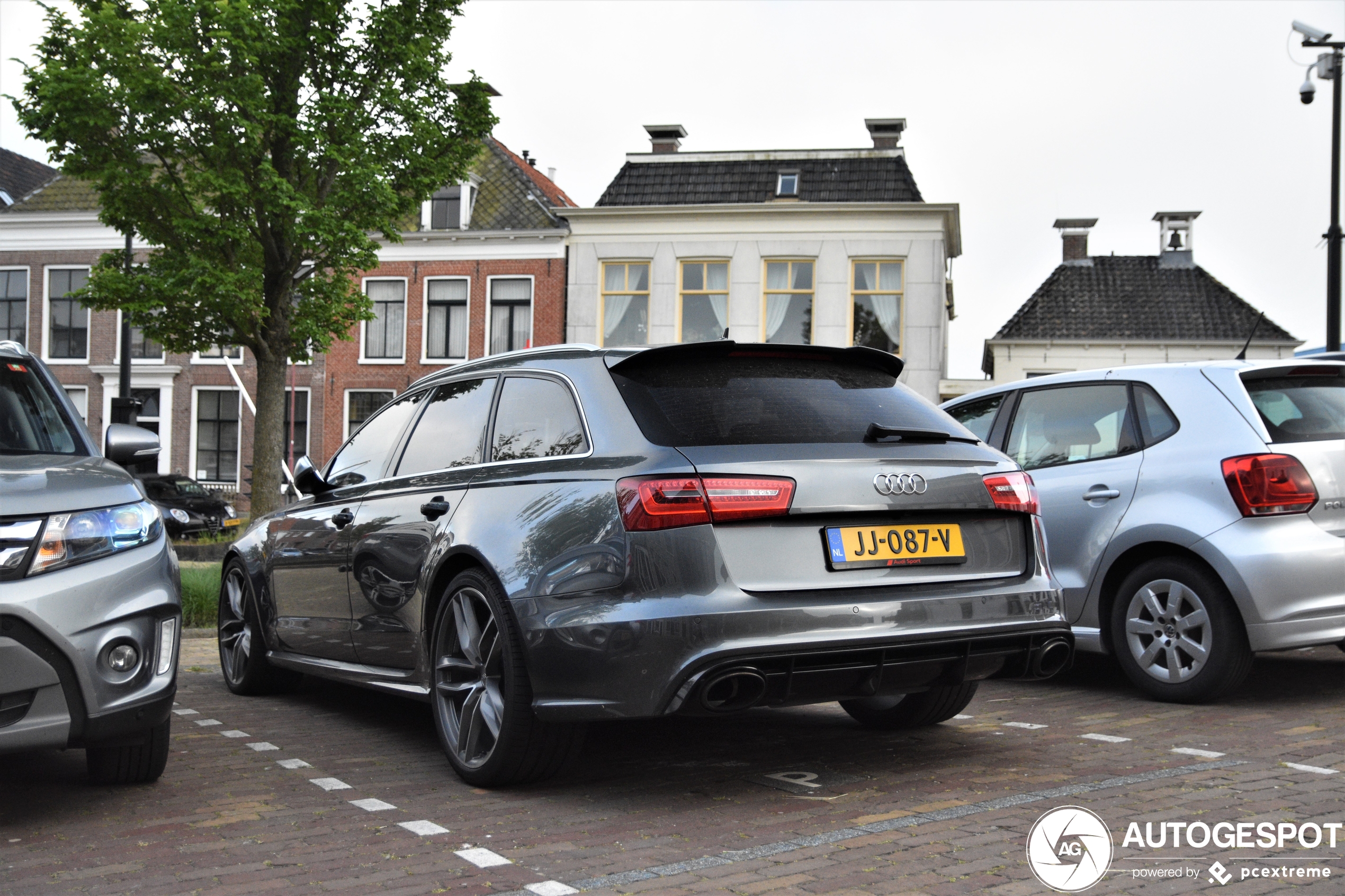 Audi RS6 Avant C7