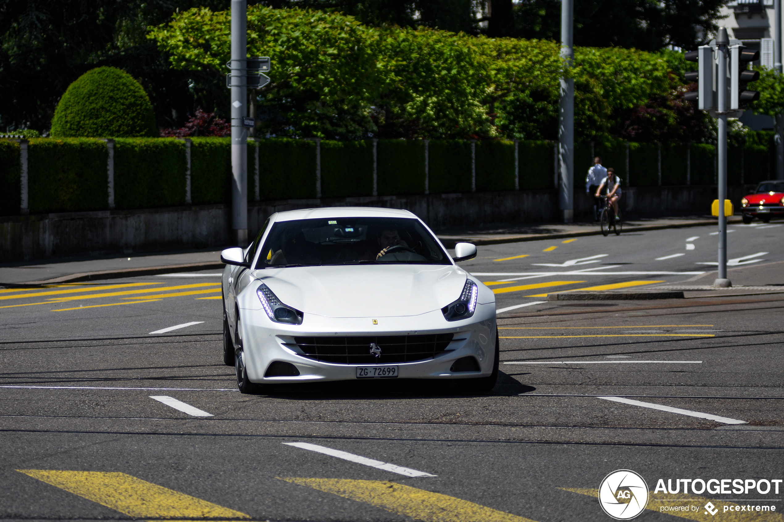 Ferrari FF