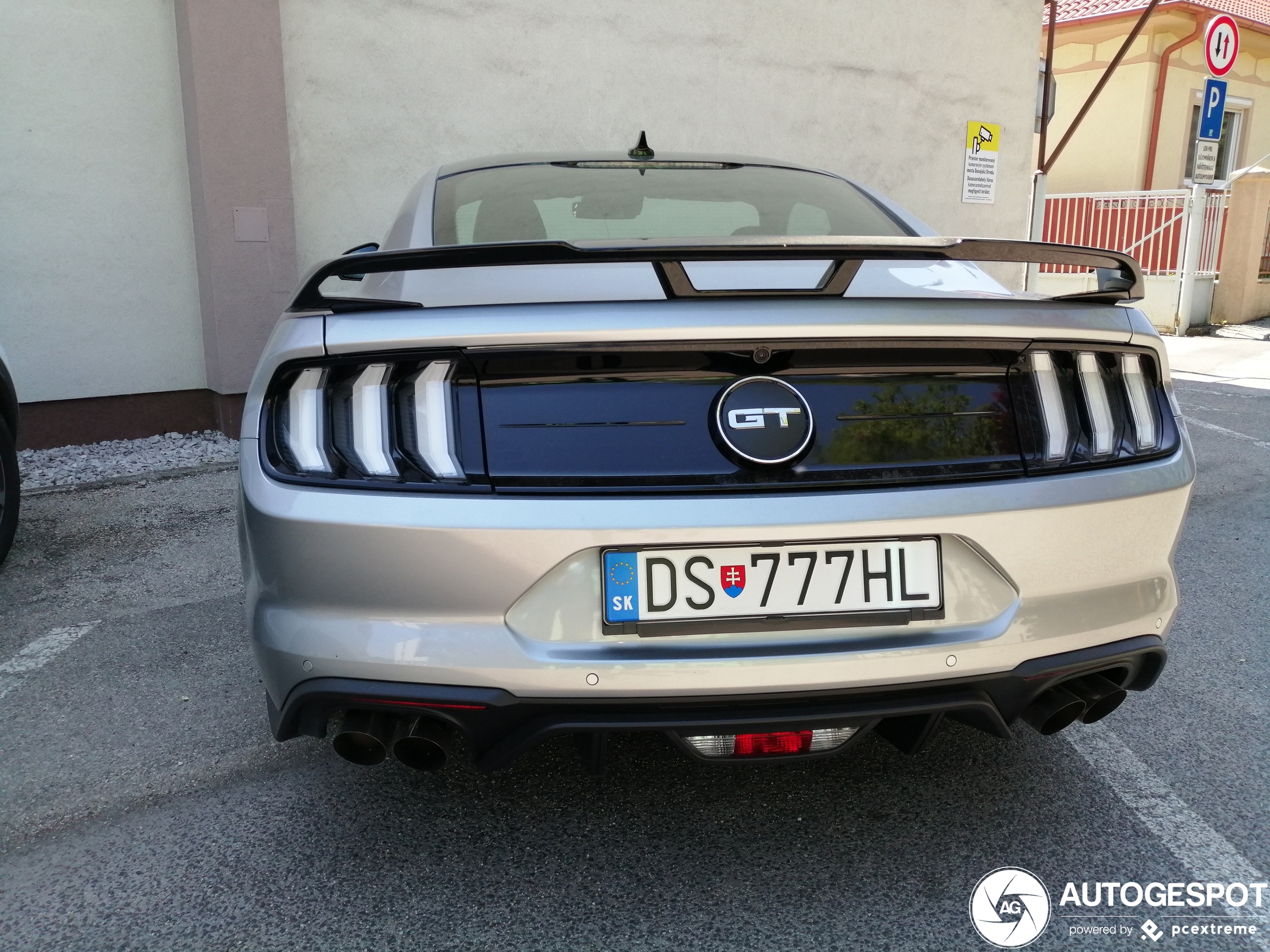 Ford Mustang55 2020