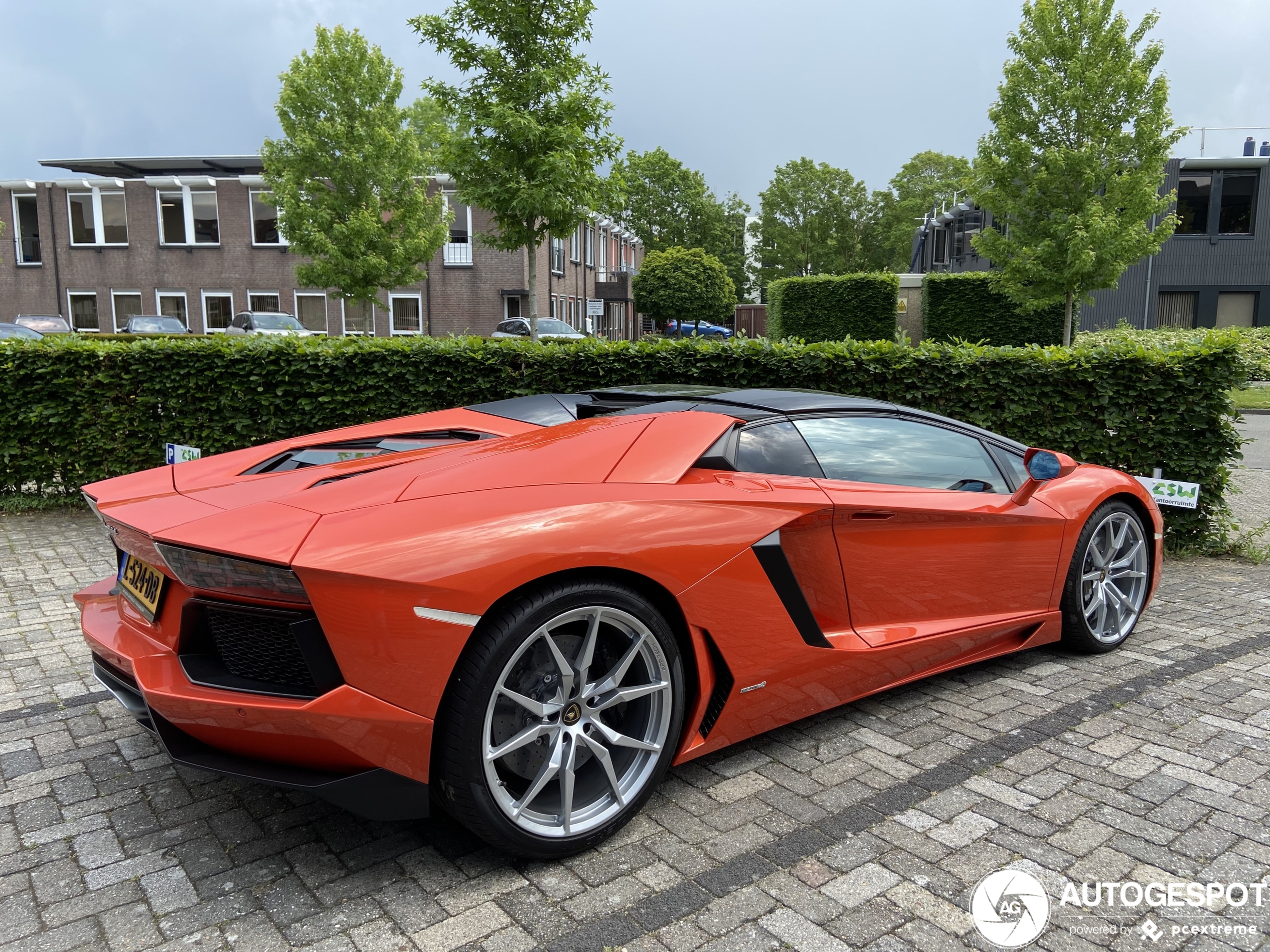 Lamborghini Aventador LP700-4 Roadster