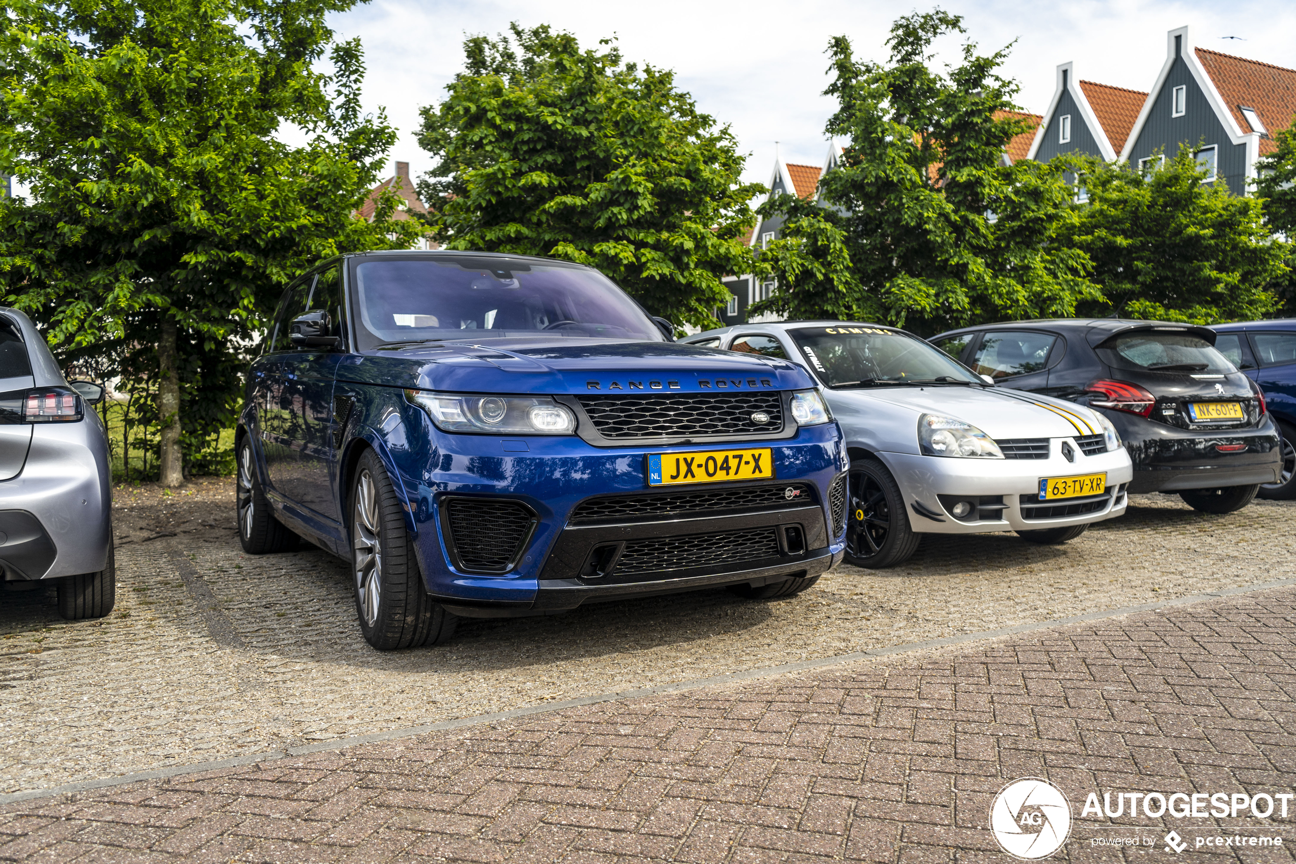 Land Rover Range Rover Sport SVR