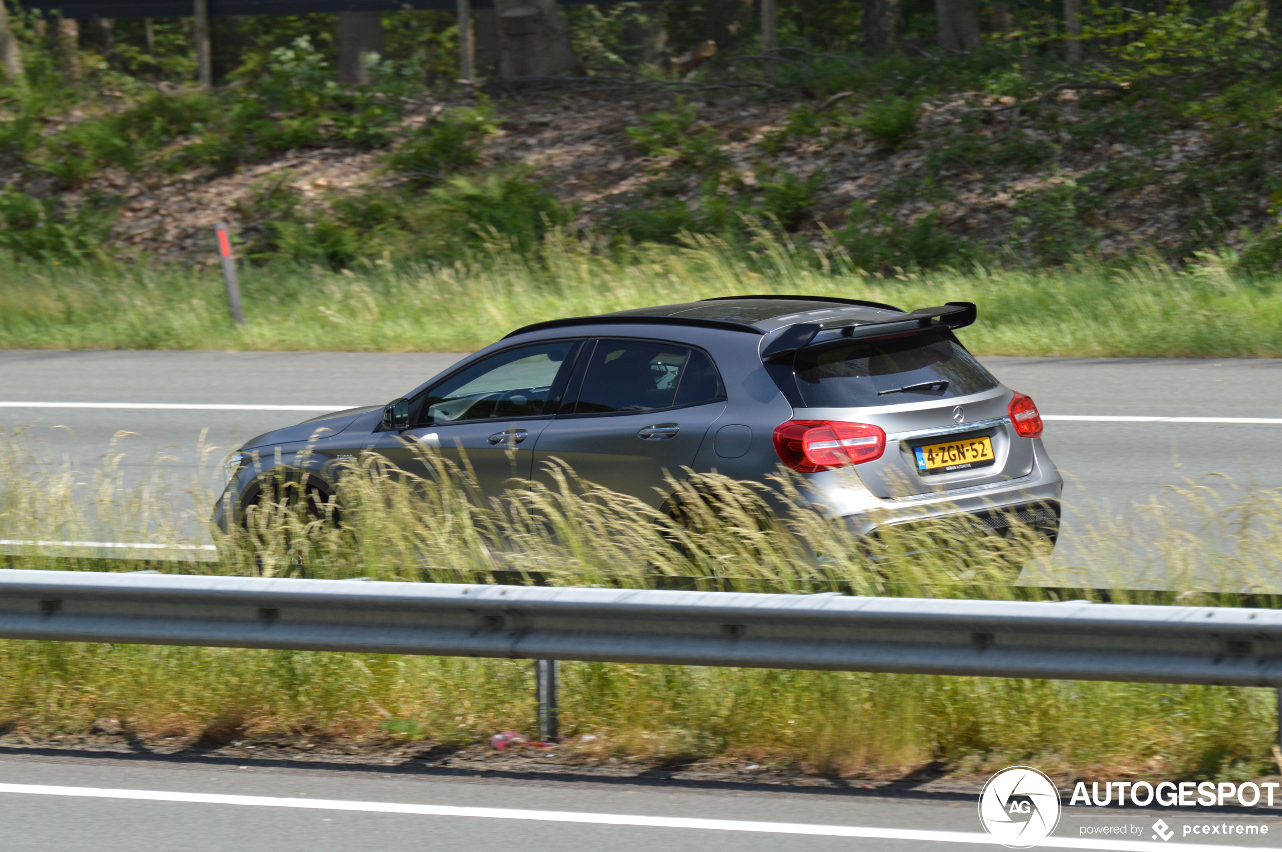 Mercedes-Benz GLA 45 AMG Edition 1